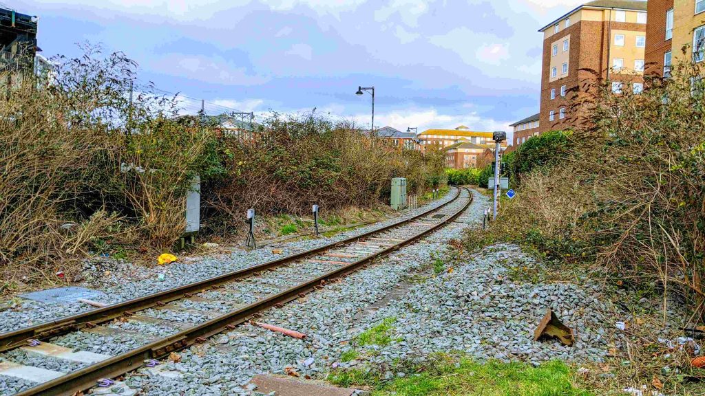 Canute Road Level Crossing